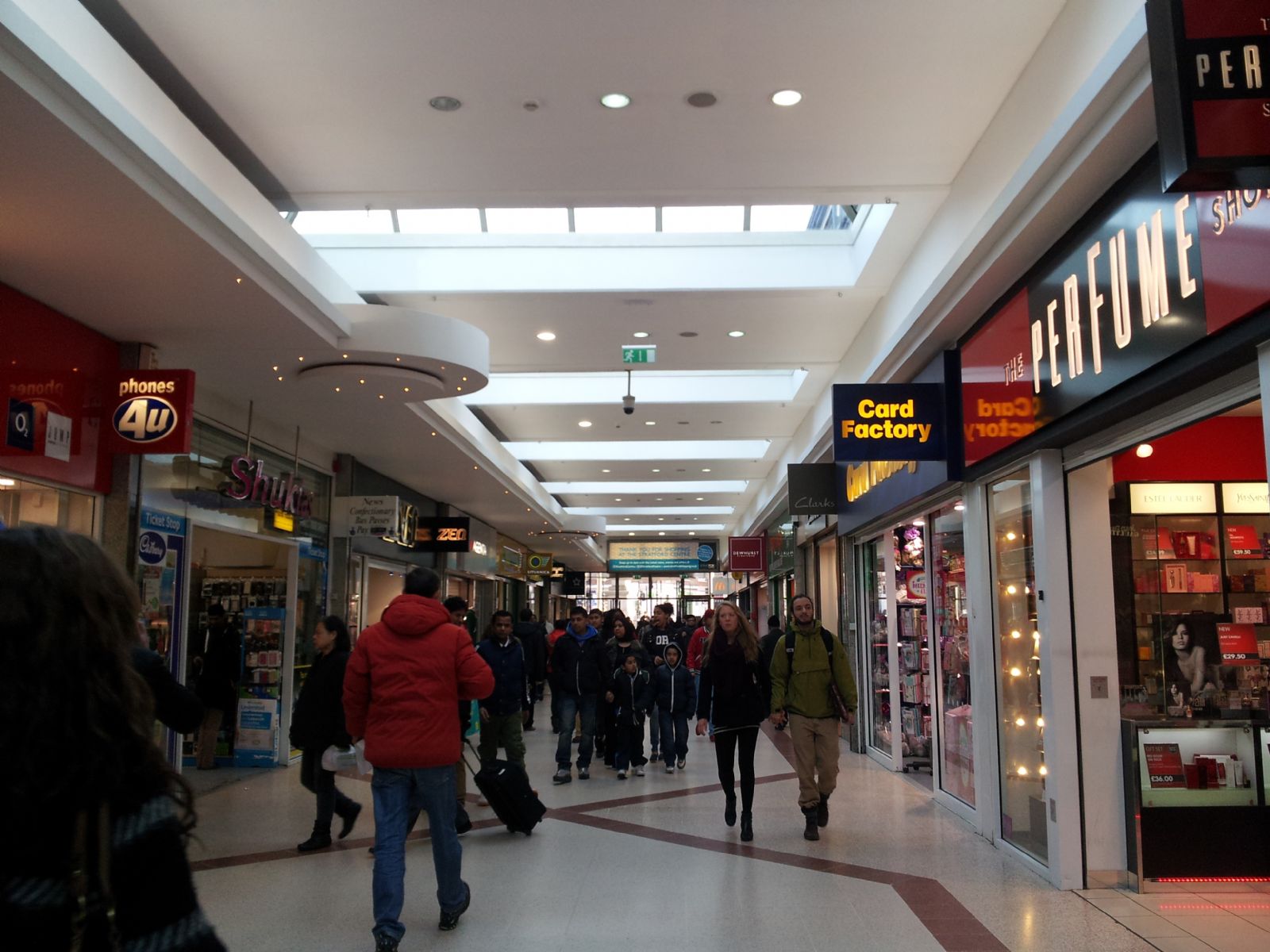 STRATFORD SHOPPING CENTRE